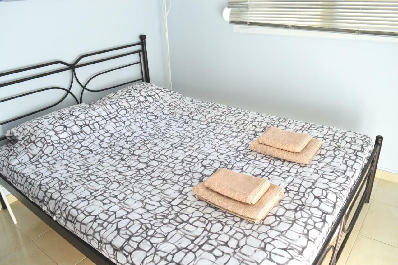 Cosy Studios 1 Close To The City Center เทสซาโลนิกิ ภายนอก รูปภาพ