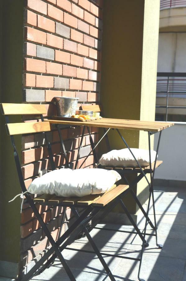 Cosy Studios 1 Close To The City Center เทสซาโลนิกิ ภายนอก รูปภาพ