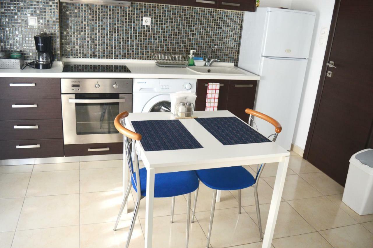Cosy Studios 1 Close To The City Center เทสซาโลนิกิ ภายนอก รูปภาพ